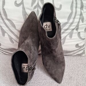 DV by Dolce Vita Women's Dark Gray Faux Suede Ankle Boots